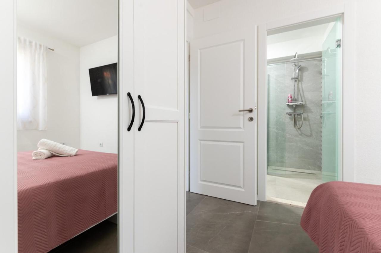 Apartment Vuletin Kaštela Zewnętrze zdjęcie