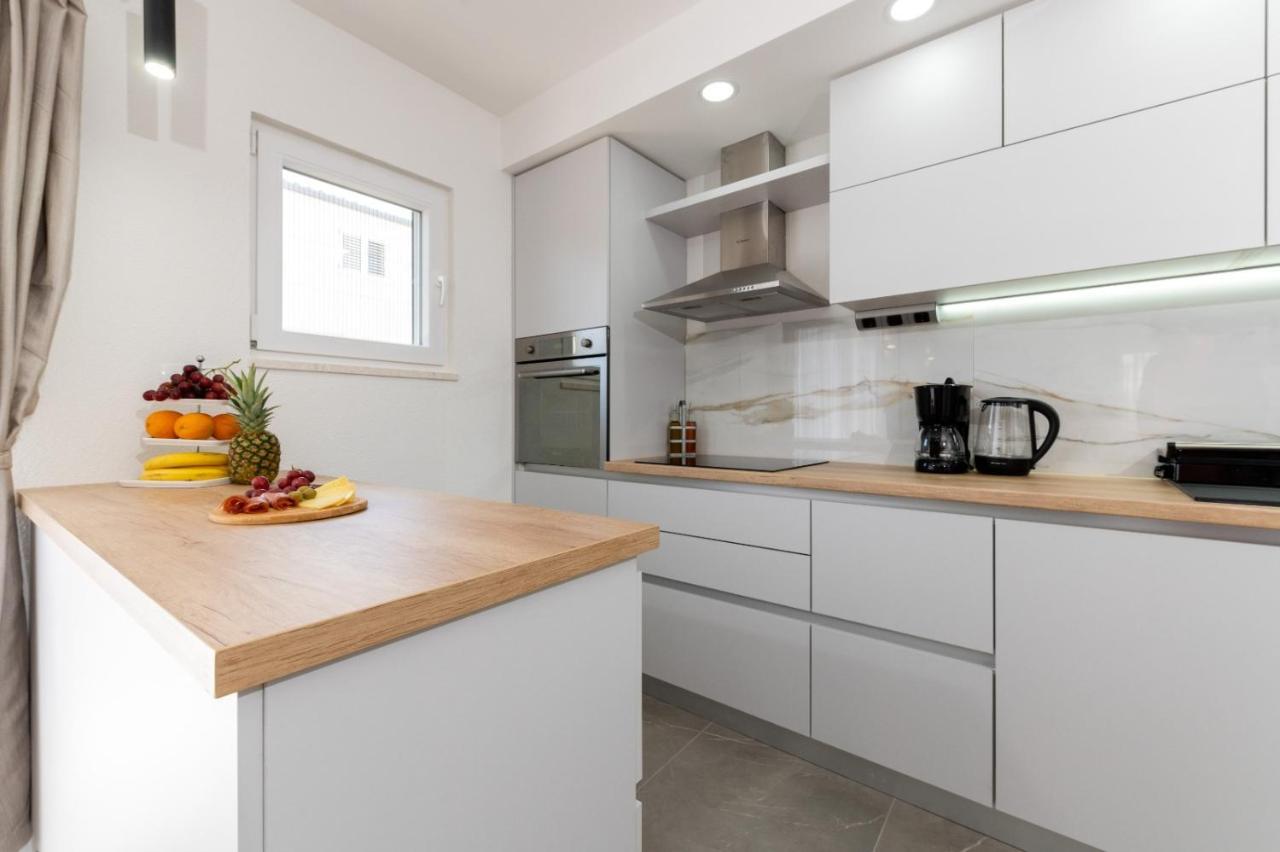 Apartment Vuletin Kaštela Zewnętrze zdjęcie